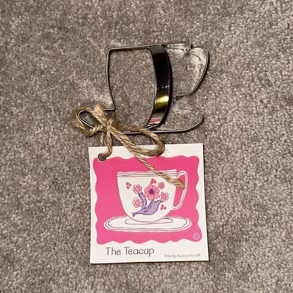 Anne Clark “The Teacup” Cookie Cutter! - Picture 1 of 4